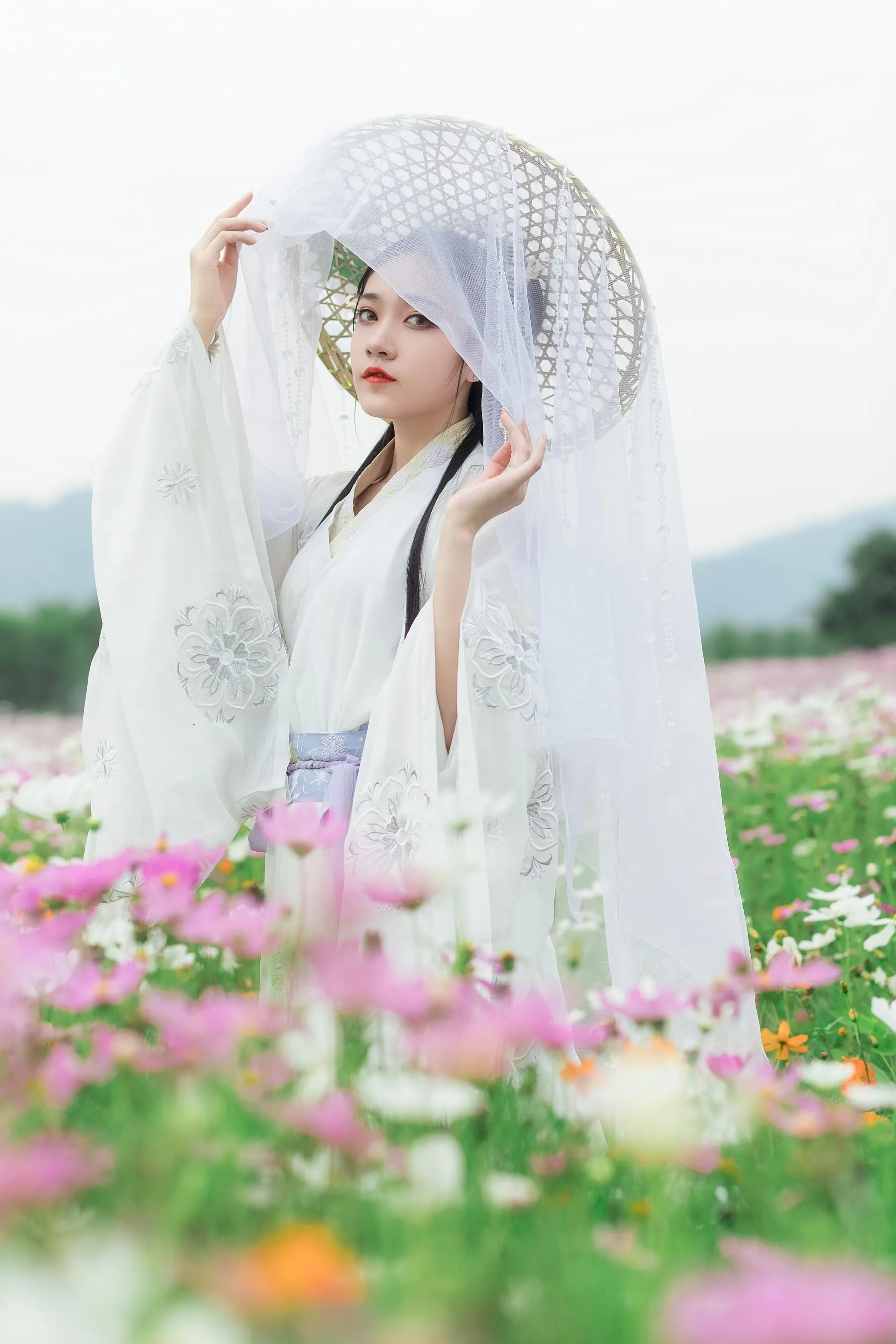 [YITUYU艺图语]2022.01.30 山河远阔 人间烟火 芋圆圆鹅 [23P]插图5